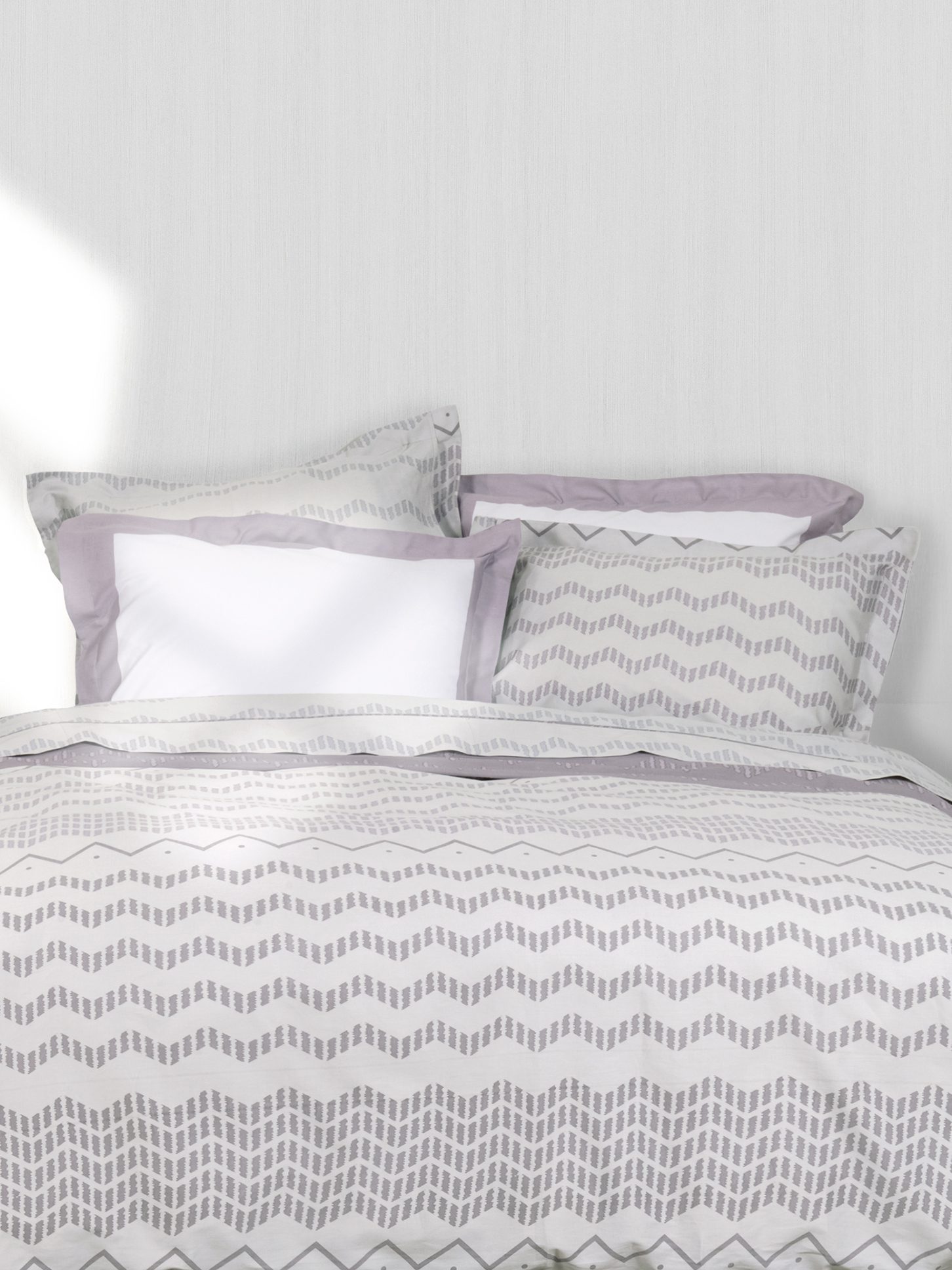 Σετ Σεντόνια Υπέρδιπλα με Λάστιχο - Jeymour - Υπέρδιπλα με λάστιχο (1 x 160x200+32 + 1 x 240x270 + 2 Μαξιλαροθήκες Oxford 4 πλευρών 52x72+5) "Nima Home" - Image 2